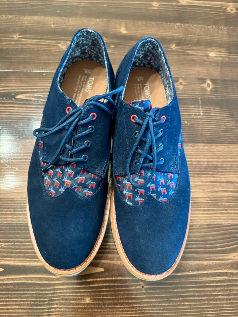RARE Toms Navy Suede Get Out‎ & Vote Derby Shoes with Donkey Detail Size 9